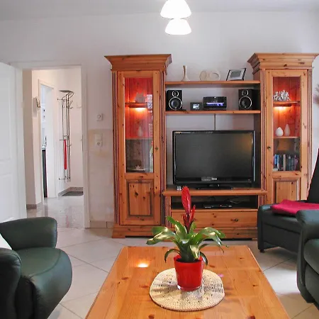 Morgenstern In Mit Kamin Und Garten *