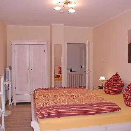 公寓 Morgenstern In Mit Kamin Und Garten 巴贝